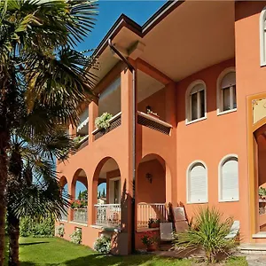 villa-telli.hotelinveneto.com/
